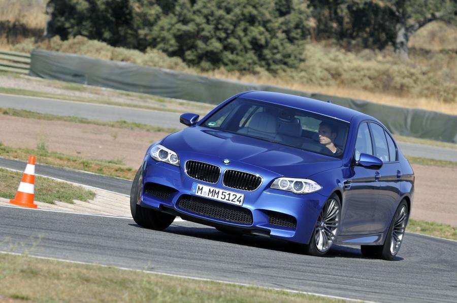  BMW M5 2011 года  (фото 113 из 344)